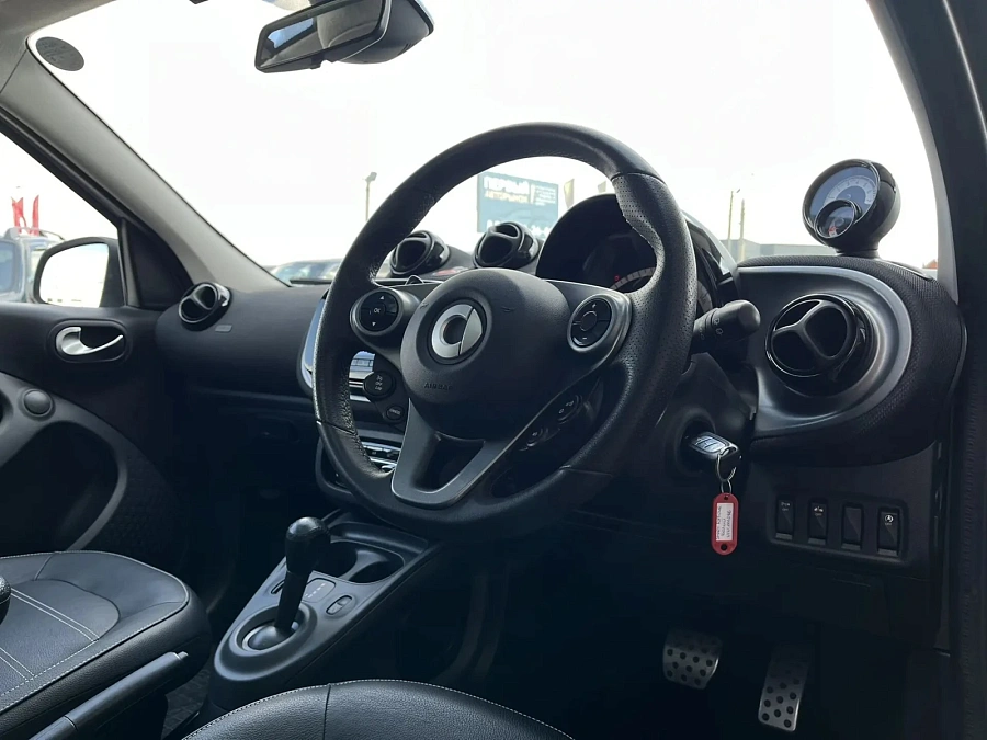 Smart Forfour, 2016г., задний привод, автомат