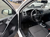Volkswagen Tiguan, 2014г., передний привод, робот