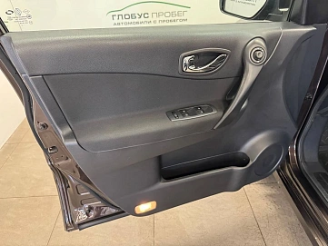 Renault Koleos, 2013г, передний привод, автомат