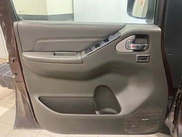Nissan Pathfinder, 2010г, полный привод, автомат