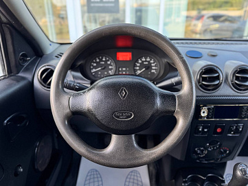 Renault Logan, 2007г, передний привод, механика