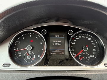 Volkswagen Passat, 2011г, передний привод, робот