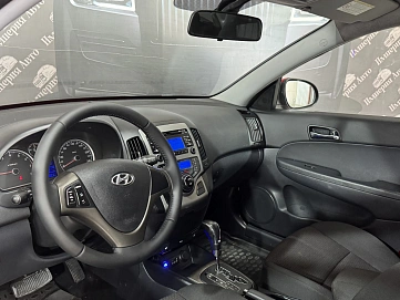 Hyundai i30, 2009г, передний привод, автомат
