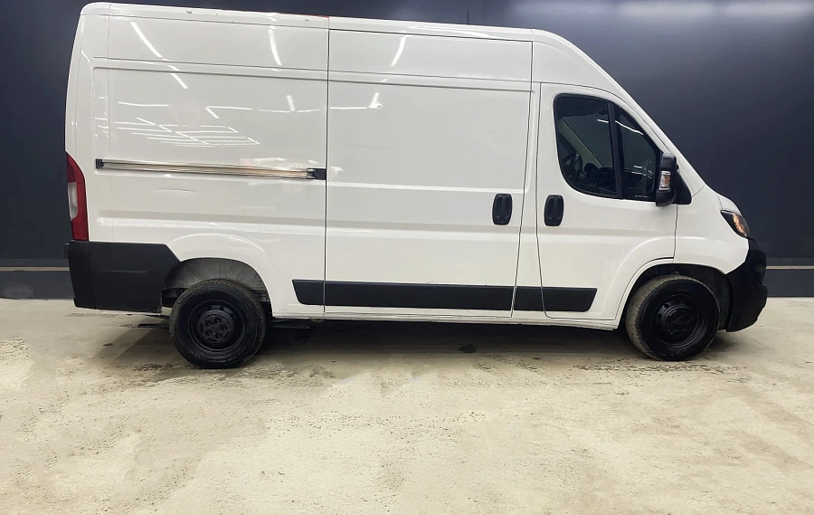 Peugeot , 2020г., передний привод, механика