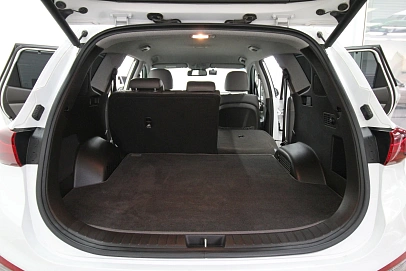 Hyundai Santa Fe, 2019г, передний привод, автомат