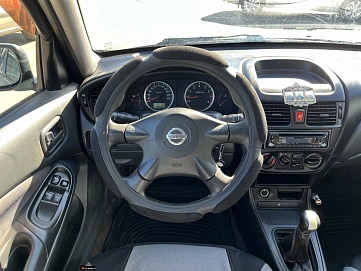 Nissan Almera, 2004г., передний привод, механика