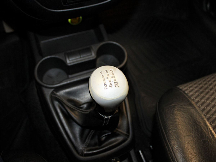 Lada (ВАЗ) , 2014г., передний привод, механика