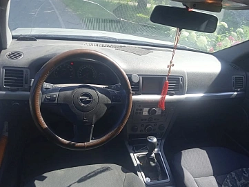 Opel Vectra, 2008г, передний привод, механика