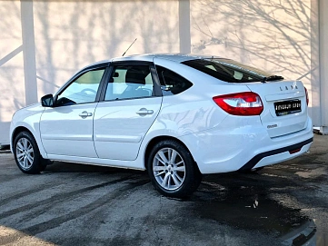 Lada (ВАЗ) Granta, 2020г, передний привод, робот