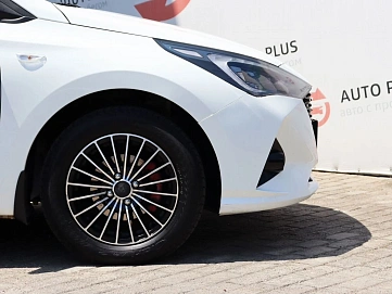 Hyundai Solaris, 2020г, передний привод, автомат
