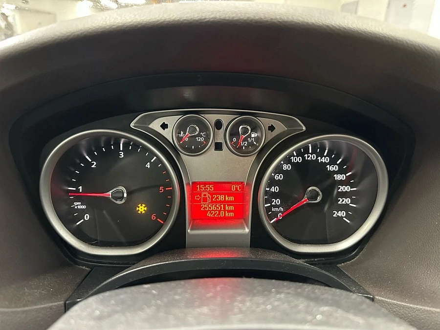 Ford Focus, 2008г., передний привод, механика