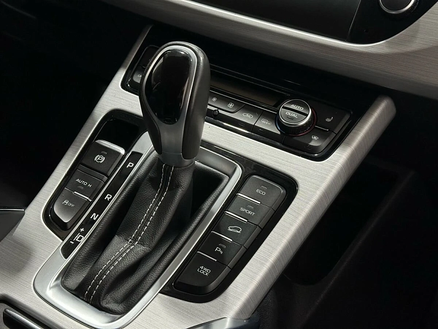 Geely Atlas, 2018г., передний привод, автомат