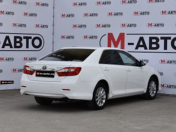 Toyota Camry, 2013г, передний привод, автомат