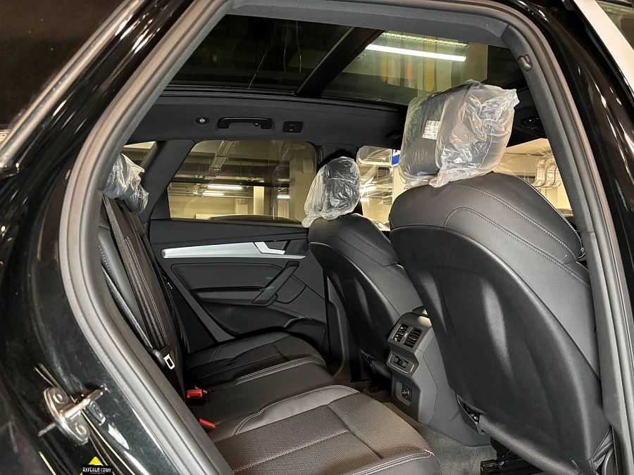 Audi Q5, 2023г., полный привод, робот