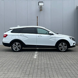 Lada (ВАЗ) Vesta, 2020г, передний привод, механика