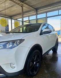 Toyota RAV4, 2013г, полный привод, вариатор
