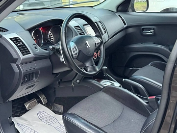 Peugeot 4007, 2009г, полный привод, вариатор