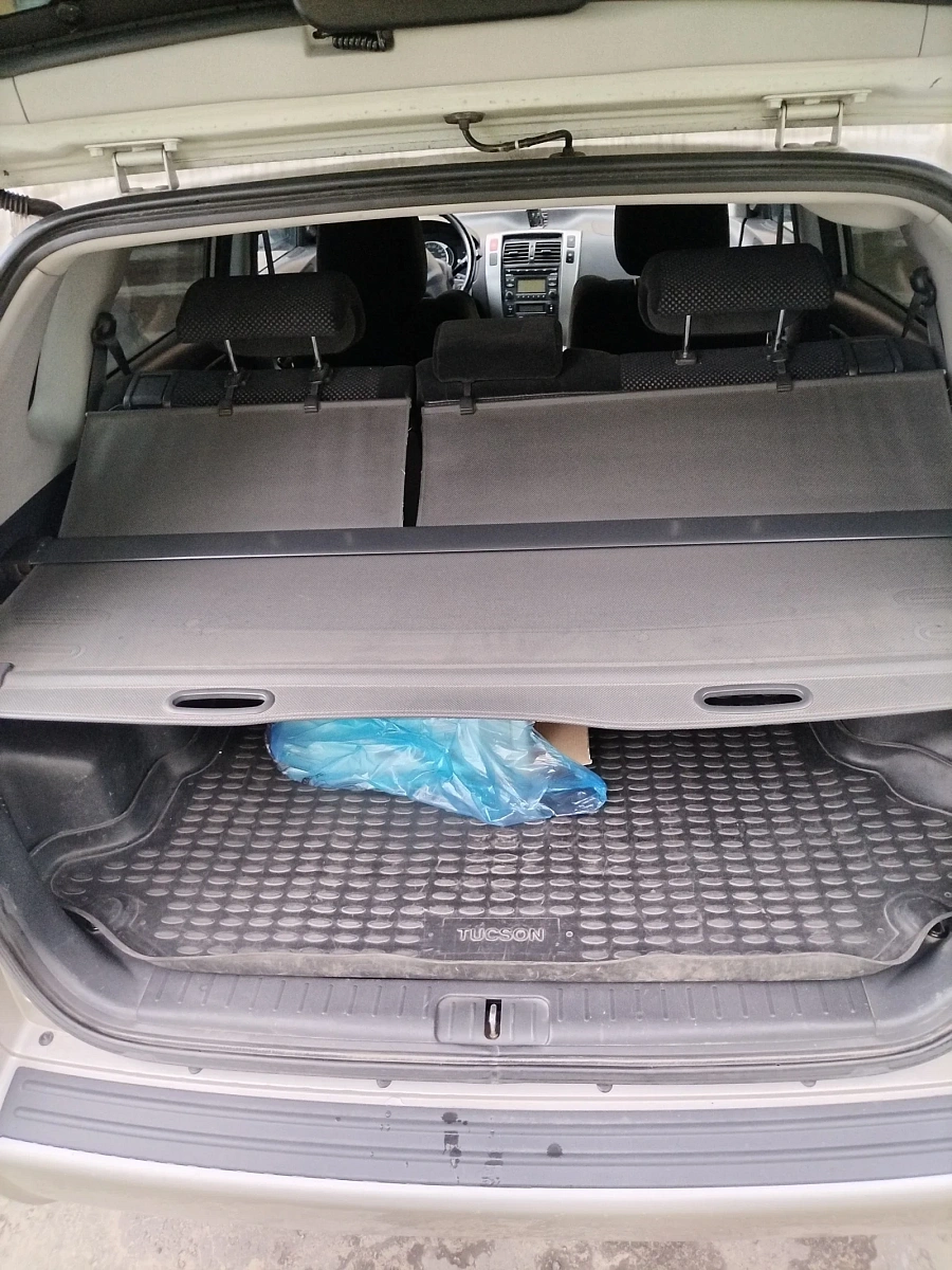 Hyundai Tucson, 2008г., передний привод, механика