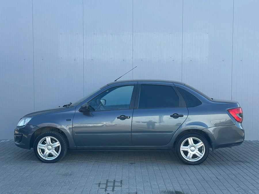 Lada (ВАЗ) Granta, 2016г., передний привод, механика