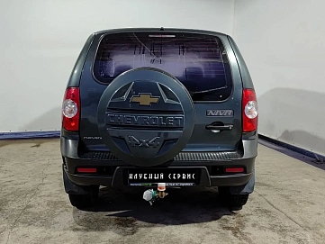 Chevrolet Niva, 2011г, полный привод, механика