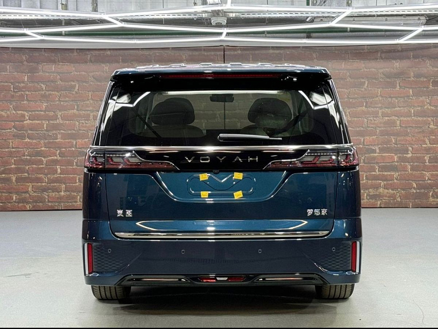 Voyah Dream, 2024г., полный привод, автомат