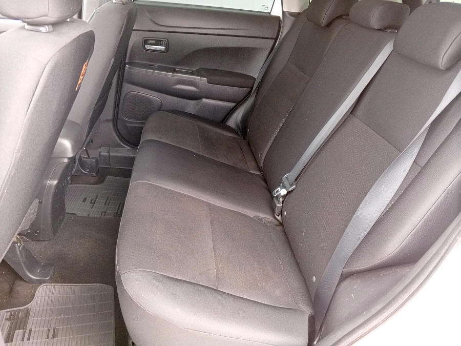 Mitsubishi ASX, 2012г., передний привод, механика