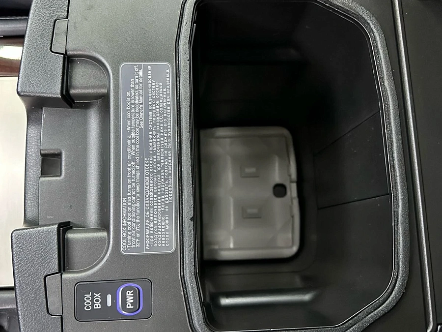 Lexus LX, 2015г., полный привод, автомат