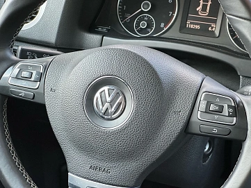 Volkswagen Golf Plus, 2012г, передний привод, робот
