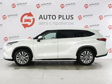 Toyota Highlander, 2025г, полный привод, автомат