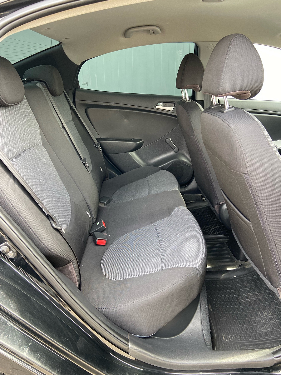 Hyundai Solaris, 2013г., передний привод, механика