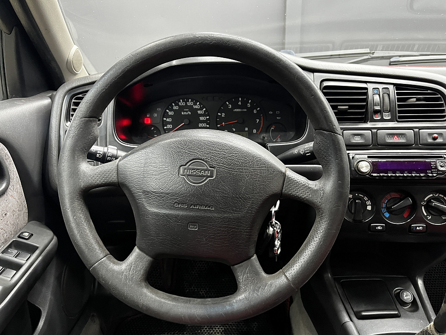 Nissan Primera, 1998г., передний привод, механика