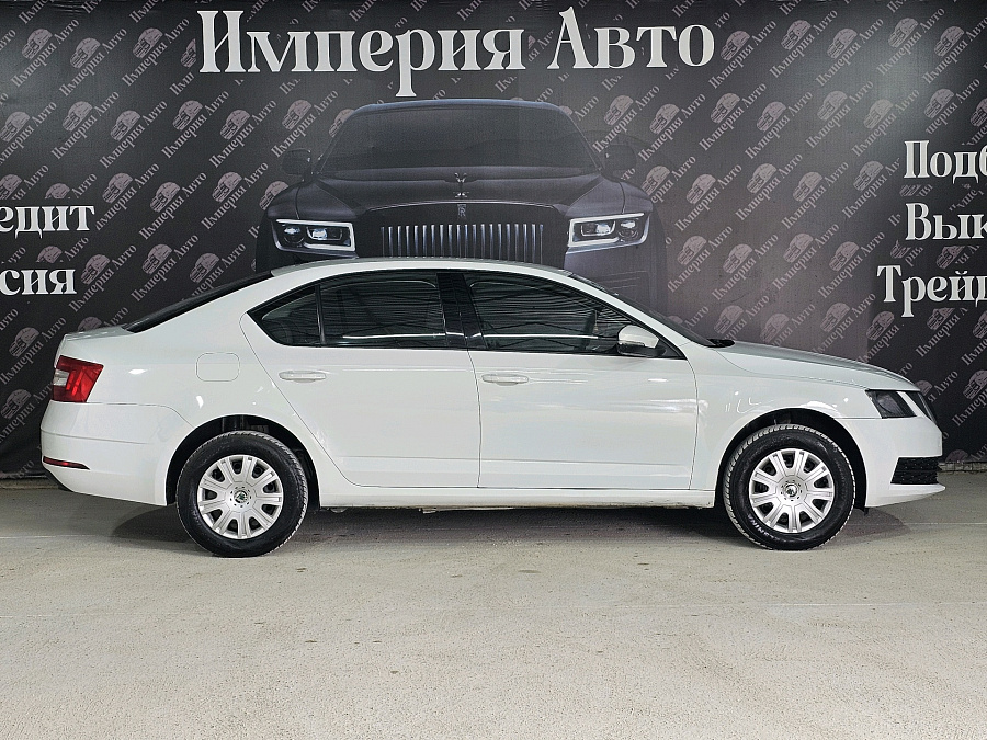 Skoda Octavia, 2018г., передний привод, автомат