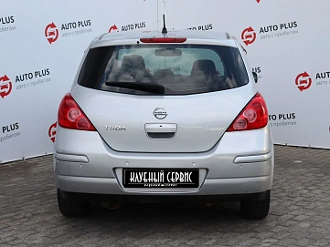 Nissan Tiida, 2008г, передний привод, механика