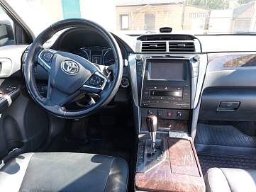 Toyota Camry, 2014г, передний привод, автомат