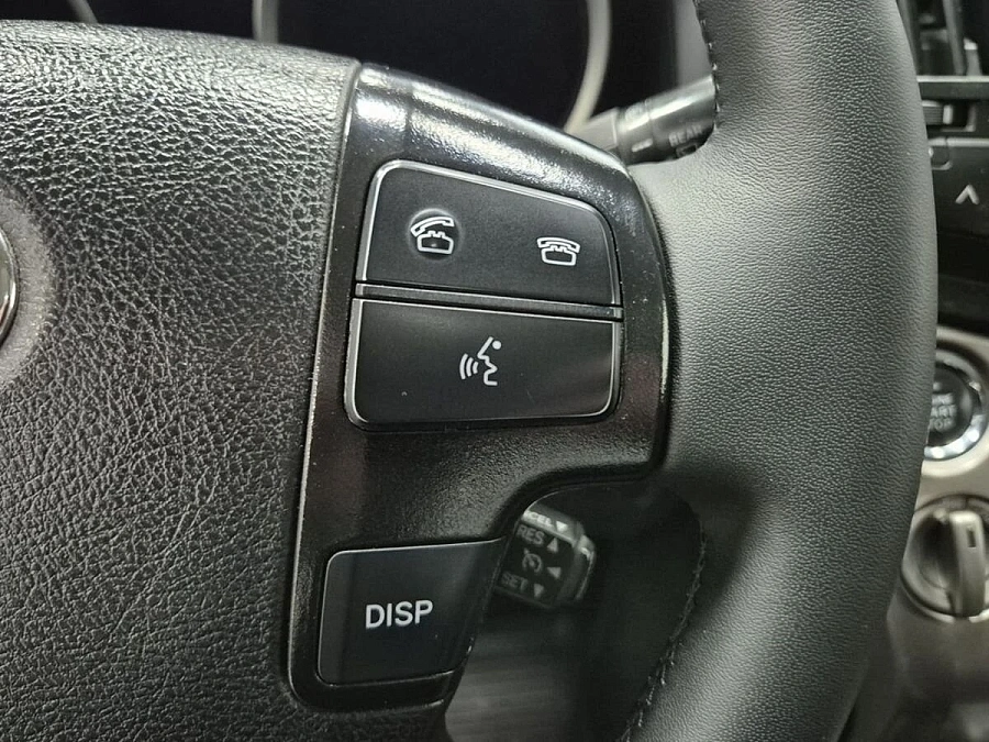 Toyota Land Cruiser, 2011г., полный привод, автомат