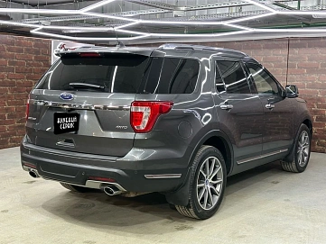 Ford Explorer, 2018г, полный привод, автомат