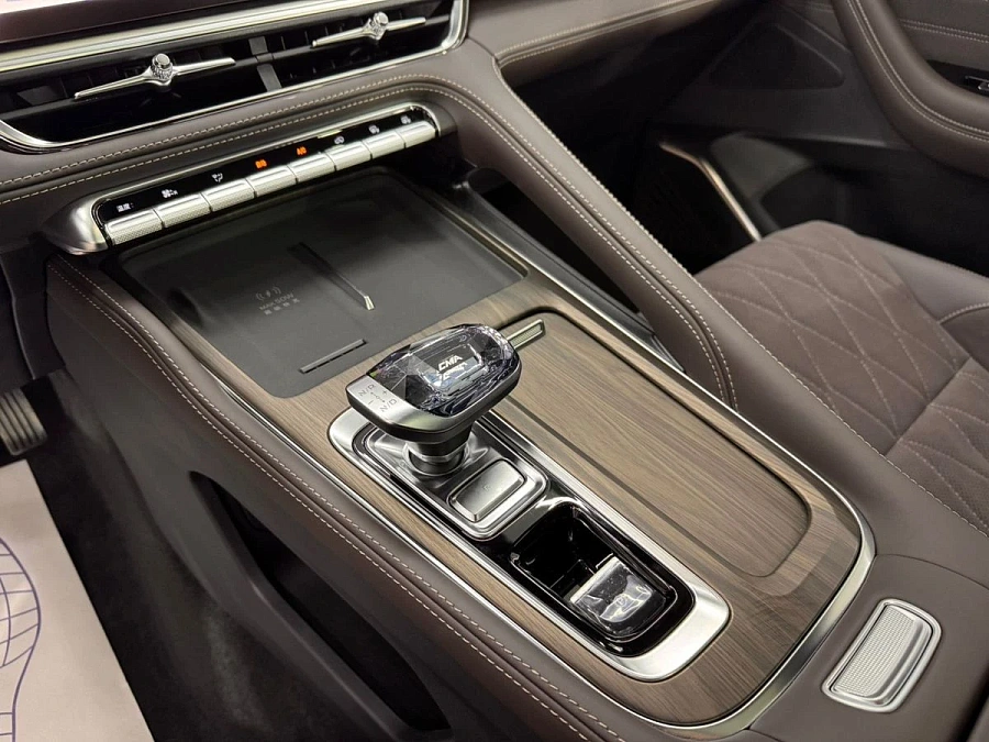 Geely Xingyue L, 2026г., полный привод, автомат