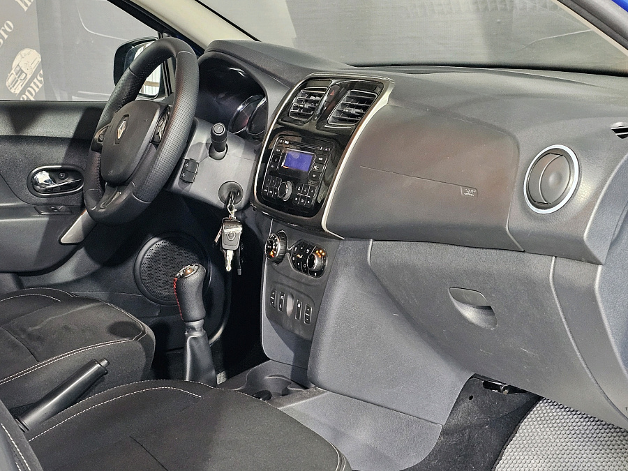 Renault Sandero, 2016г., передний привод, механика