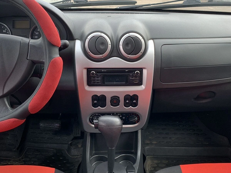 Renault , 2014г., передний привод, автомат