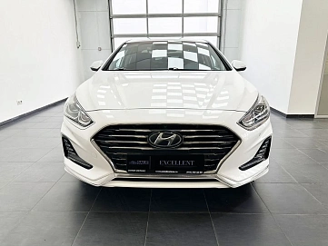 Hyundai Sonata, 2019г, передний привод, автомат