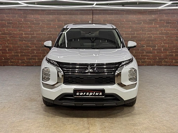 Mitsubishi Outlander, 2023г, полный привод, вариатор