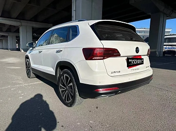 Volkswagen Tharu, 2022г, передний привод, робот