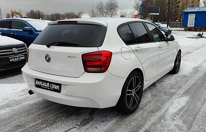 BMW 1 серии, 2012г, задний привод, автомат