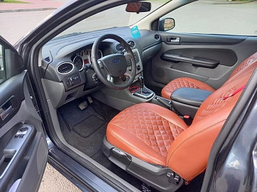 Ford Focus, 2010г, передний привод, автомат