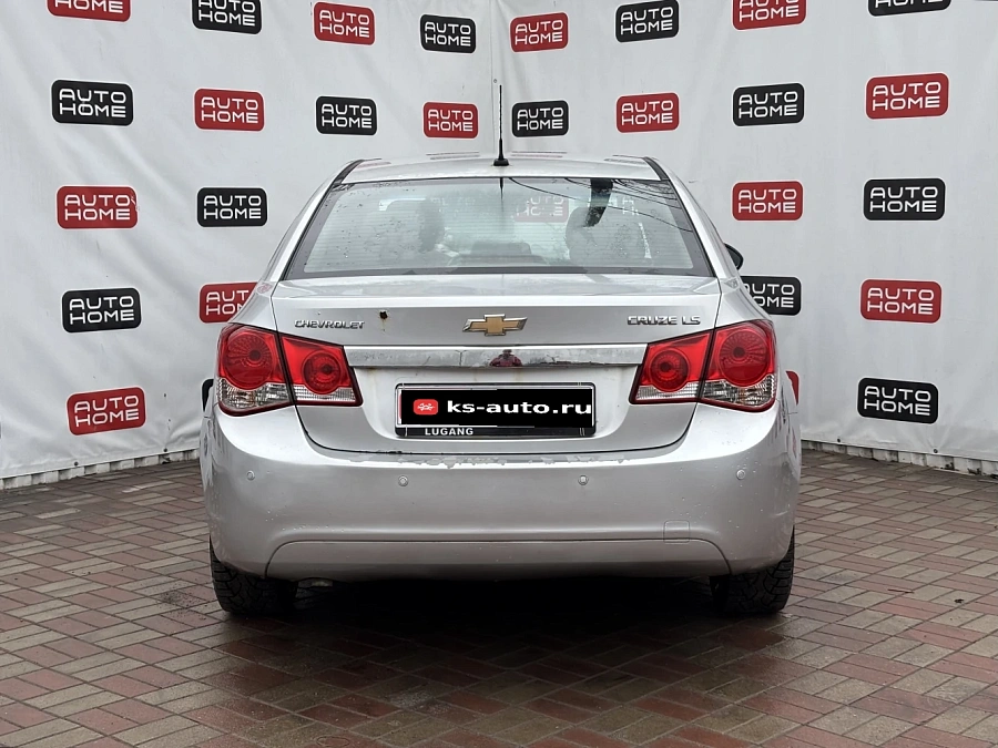 Chevrolet Cruze, 2012г., передний привод, автомат