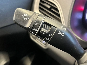 Hyundai Solaris, 2020г, передний привод, автомат