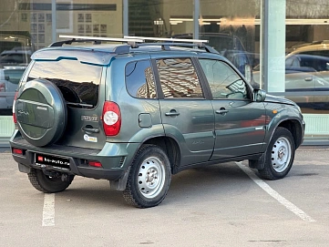 Chevrolet Niva, 2011г., полный привод, механика