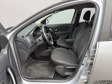 Renault , 2022г., передний привод, вариатор