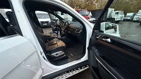 Mercedes-Benz GLS, 2016г, полный привод, автомат