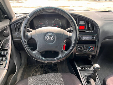 Hyundai Elantra, 2005г, передний привод, механика